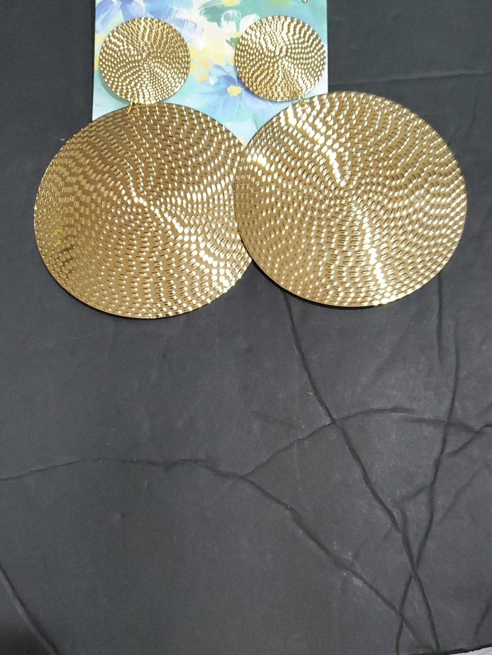 Oversized flying saucer pebbled 2‎ layer dangle disc gold tone earrings brand